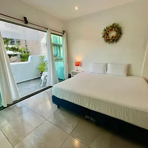 Miranda Beach Apartment
